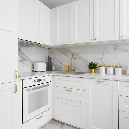 Glam & Modern By Cooee Apartments วอร์ซอ ภายนอก รูปภาพ